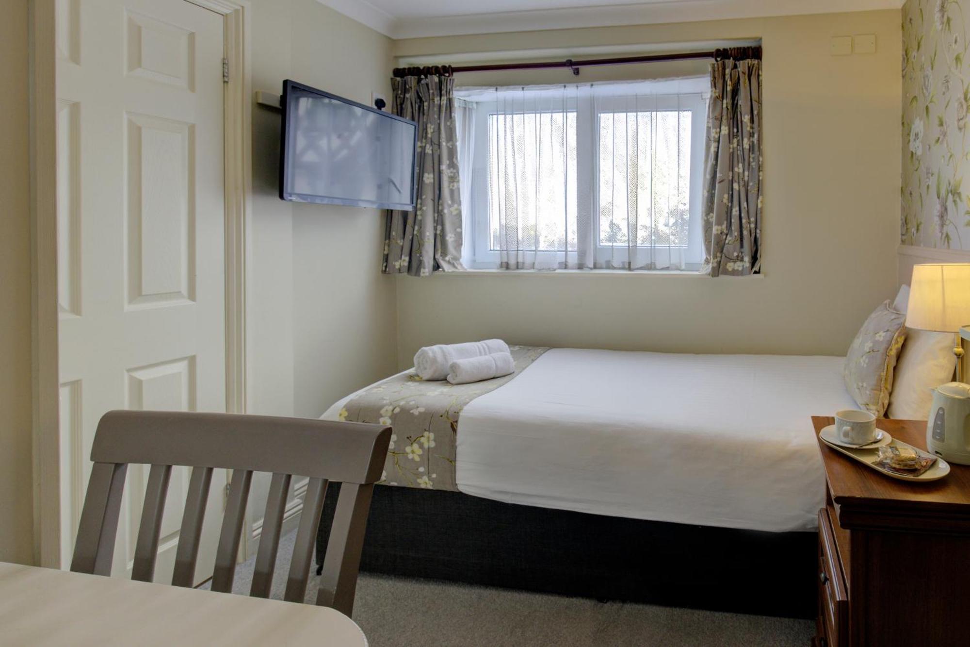 Standard Single Room Non-Smoking